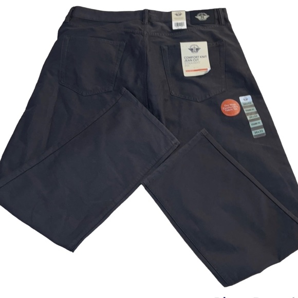 New Dockers Comfort Knit Straight Leg Mens Jeans - Picture 2 of 6